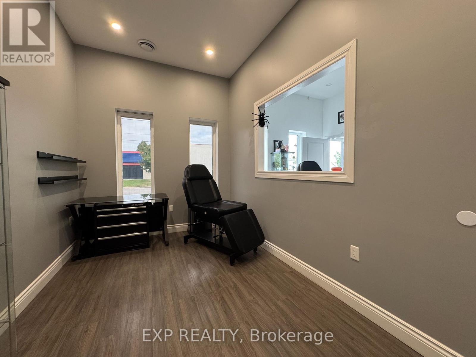 4 - 540 Clarke Road, London East, Ontario  N5V 2C7 - Photo 11 - X13847124