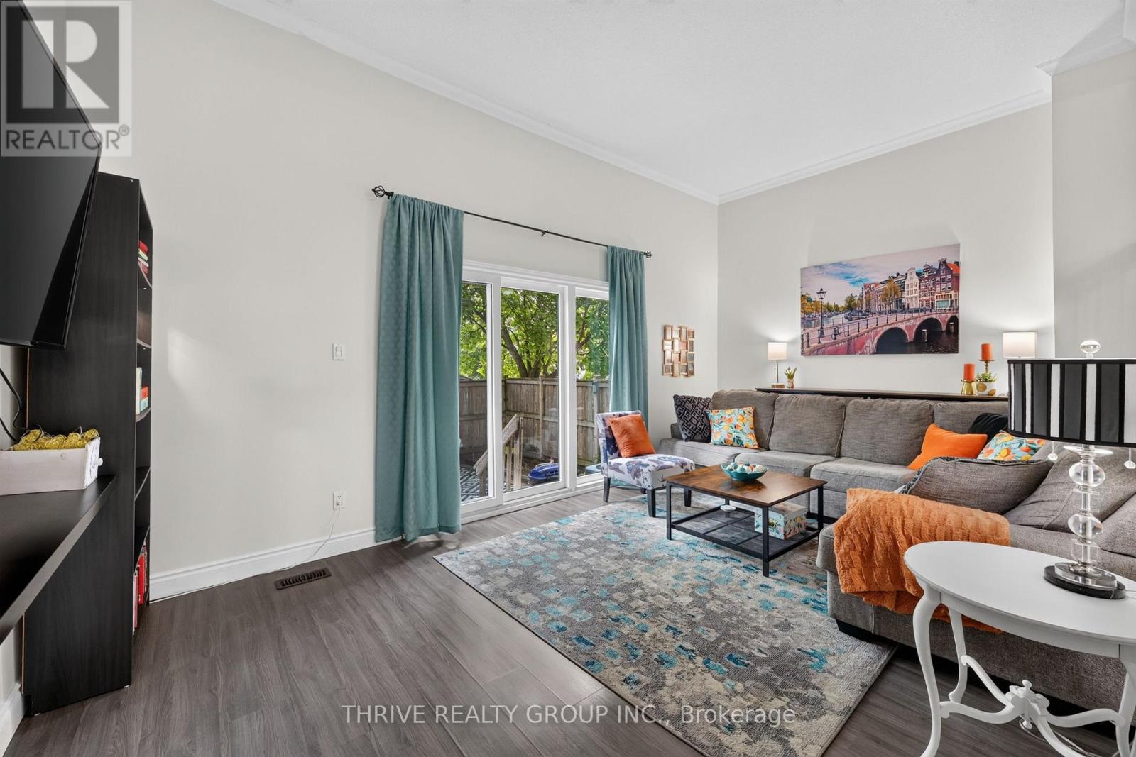 34 - 300 Sandringham Crescent, London South, Ontario  N6C 5B4 - Photo 5 - X13847262