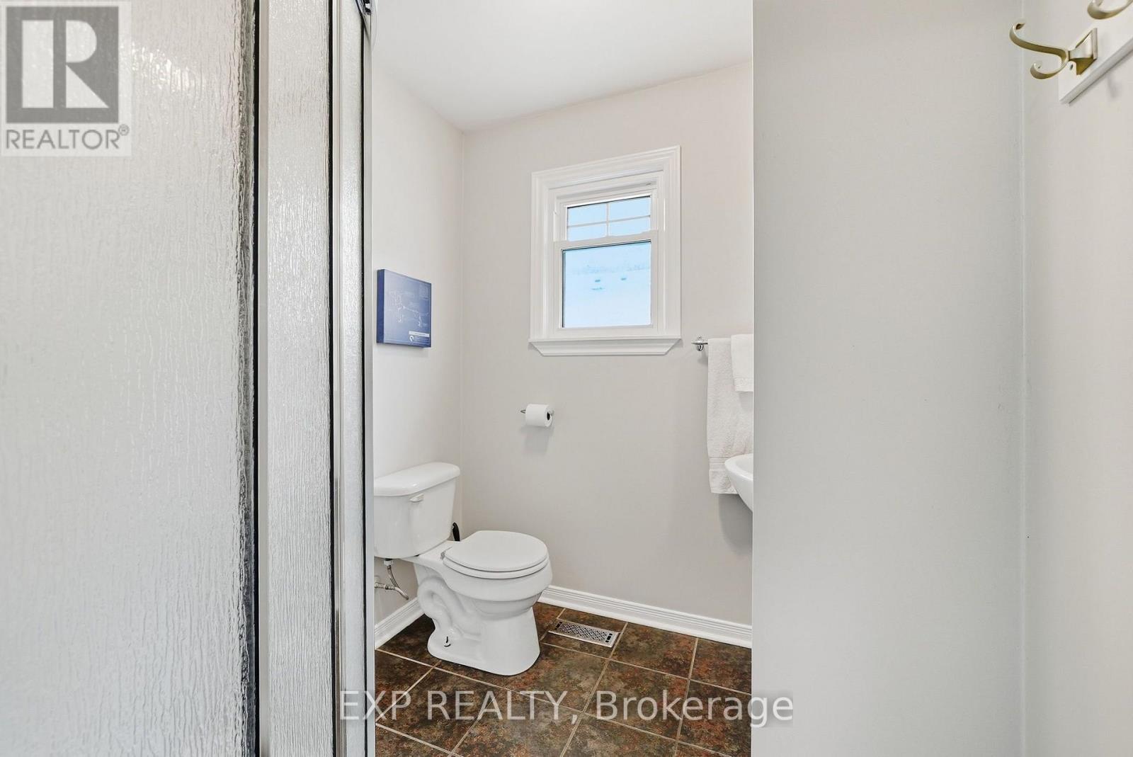 312 Walnut Street W, Whitby, Ontario  L1N 2W1 - Photo 19 - E13846852