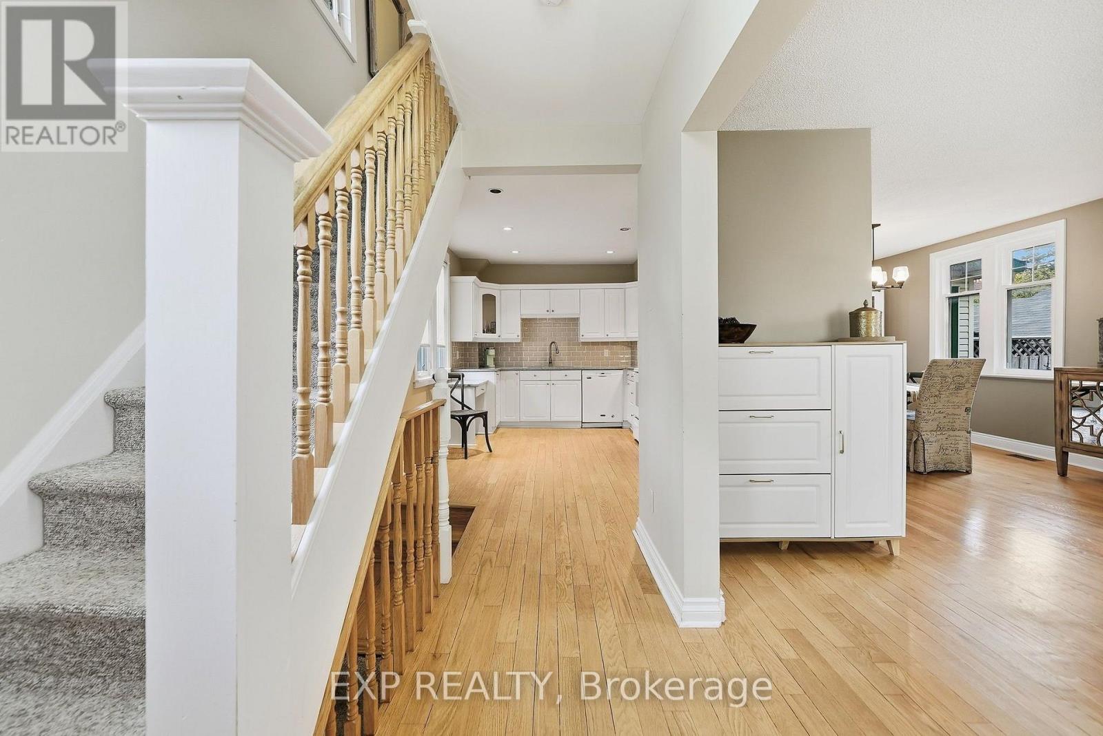 312 Walnut Street W, Whitby, Ontario  L1N 2W1 - Photo 4 - E13846852