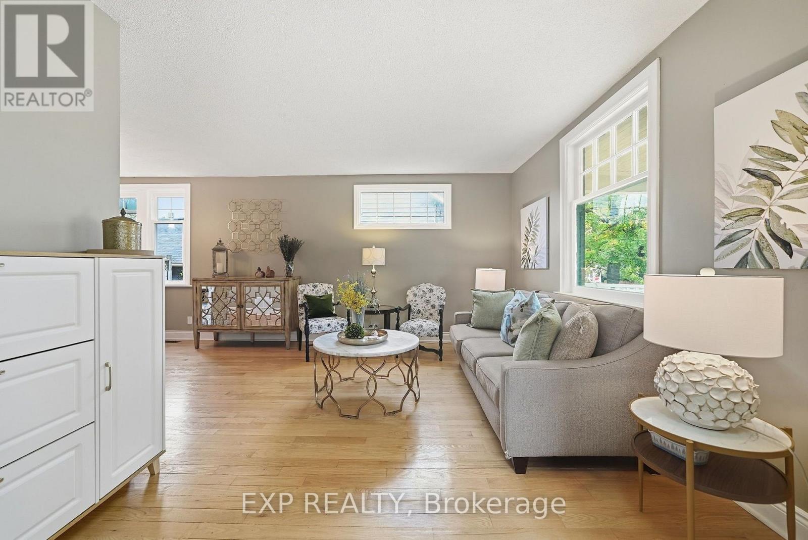 312 Walnut Street W, Whitby, Ontario  L1N 2W1 - Photo 6 - E13846852