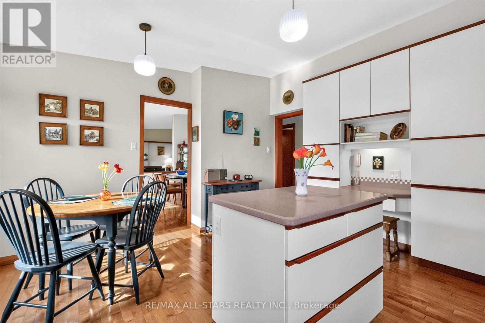 59 Hill Crescent, Toronto, Ontario  M1M 1J3 - Photo 11 - E13846954