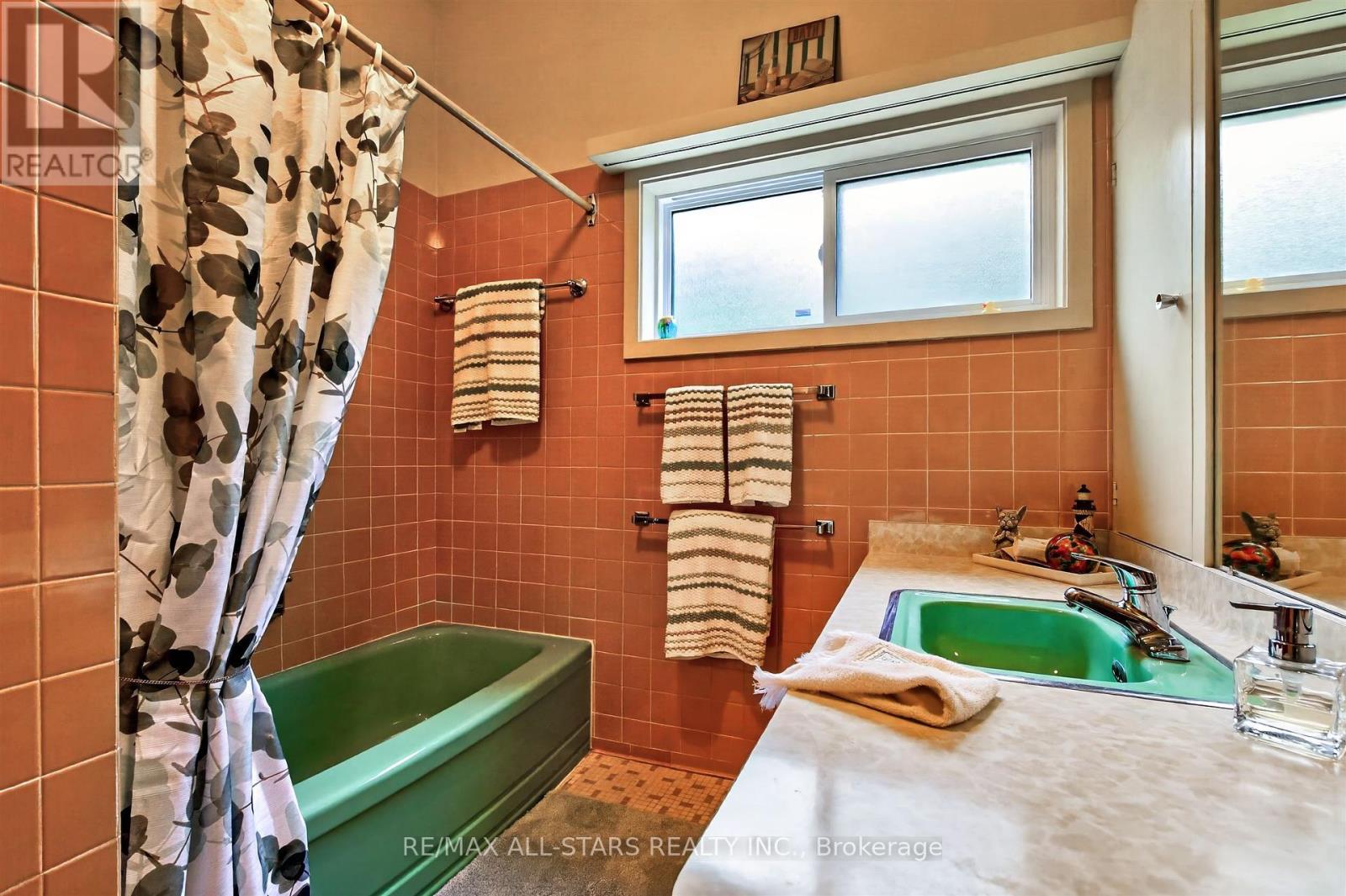 59 Hill Crescent, Toronto, Ontario  M1M 1J3 - Photo 27 - E13846954