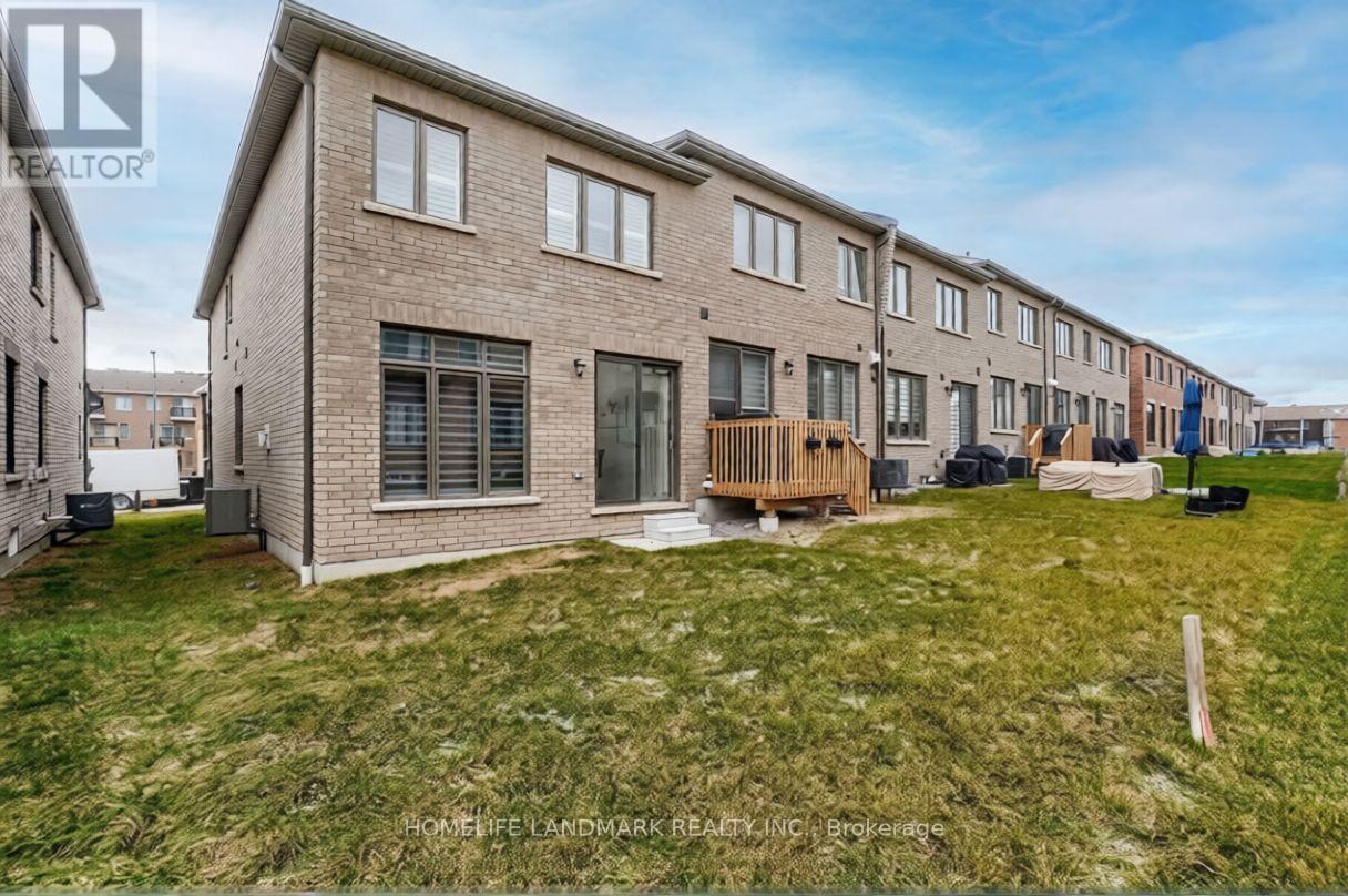 14 Coho Drive, Whitby, Ontario  L1P 0K6 - Photo 11 - E13846958