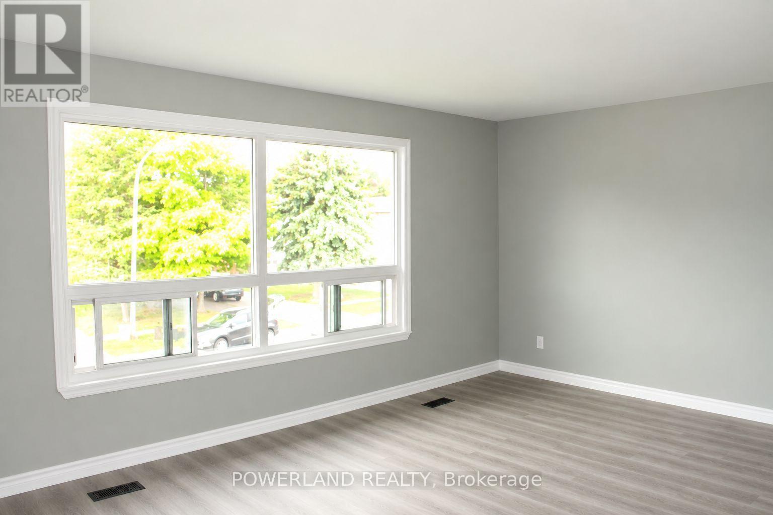 505 Harris Court, Whitby, Ontario  L1N 3C6 - Photo 8 - E13846964