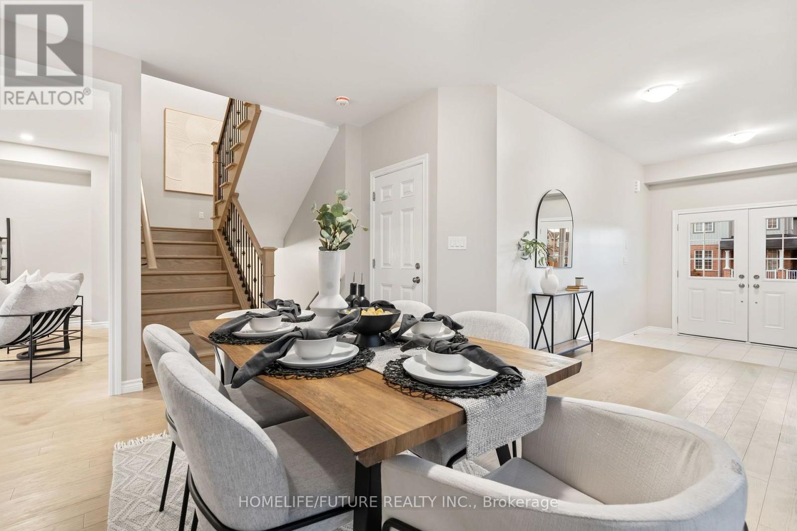 34 Broome Avenue, Clarington, Ontario  L1E 0B1 - Photo 3 - E13847326