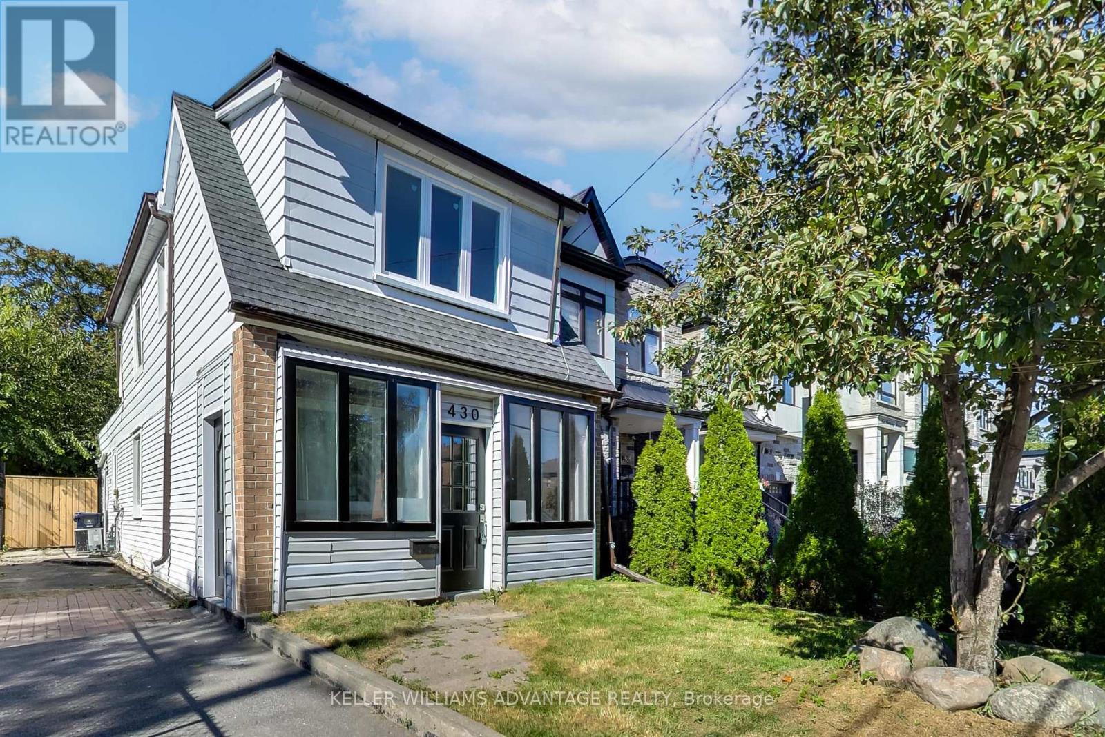430 PHARMACY AVENUE, Toronto, Ontario