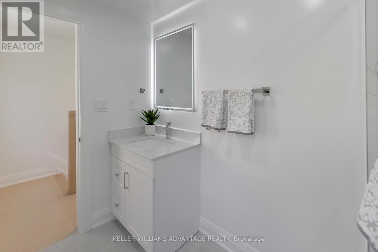 430 Pharmacy Avenue, Toronto, Ontario  M1L 3G6 - Photo 24 - E13847340