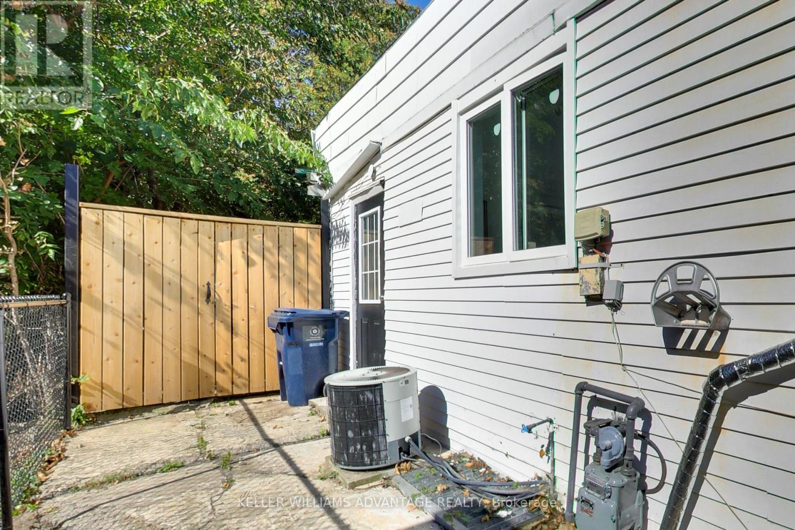 430 Pharmacy Avenue, Toronto, Ontario  M1L 3G6 - Photo 33 - E13847340