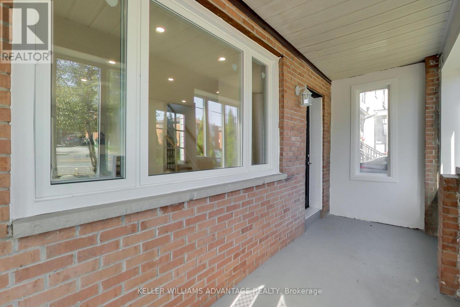 430 Pharmacy Avenue, Toronto, Ontario  M1L 3G6 - Photo 4 - E13847340
