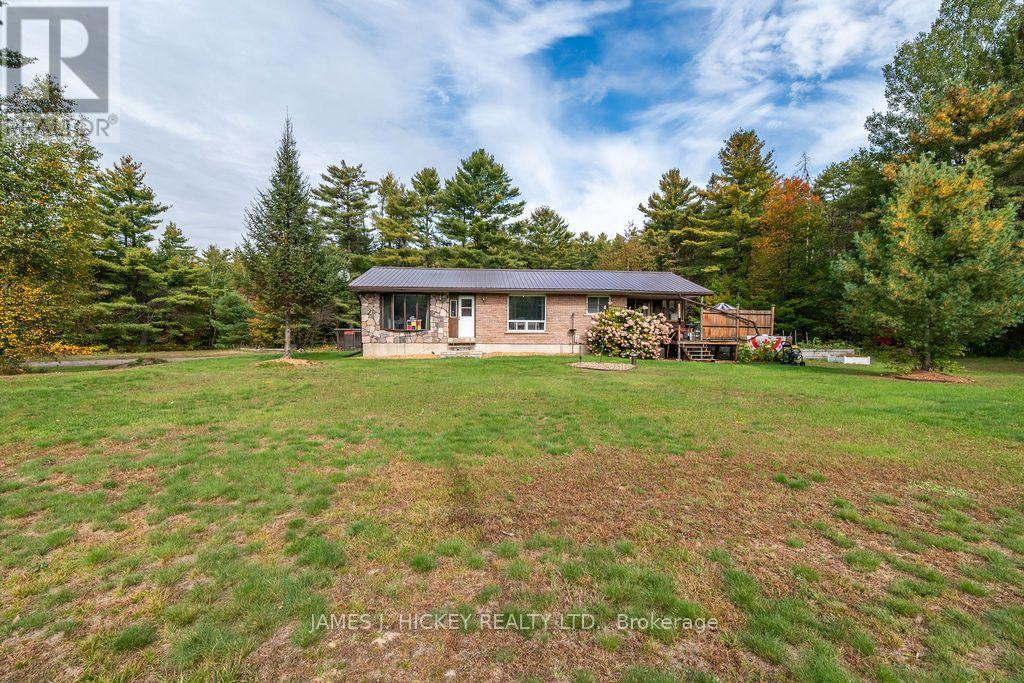 36148 Highway 17 Highway, Laurentian Hills, Ontario
