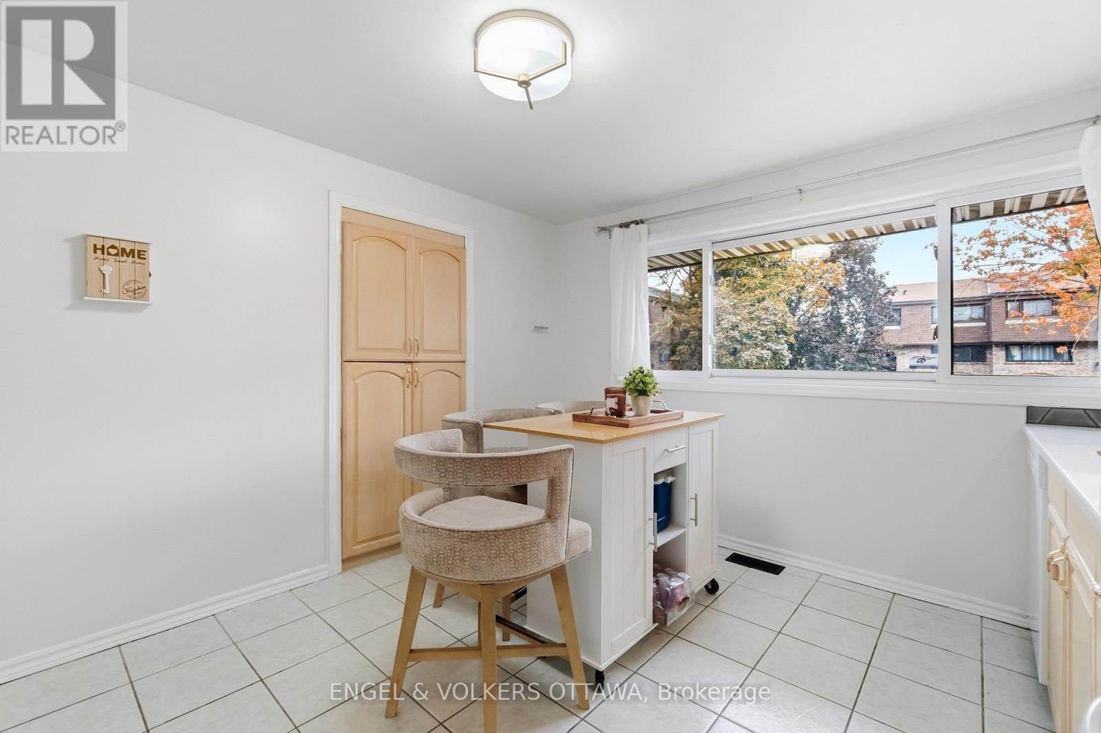 18 - 2 Bertona Street, Ottawa, Ontario  K2G 0W2 - Photo 21 - X13846878