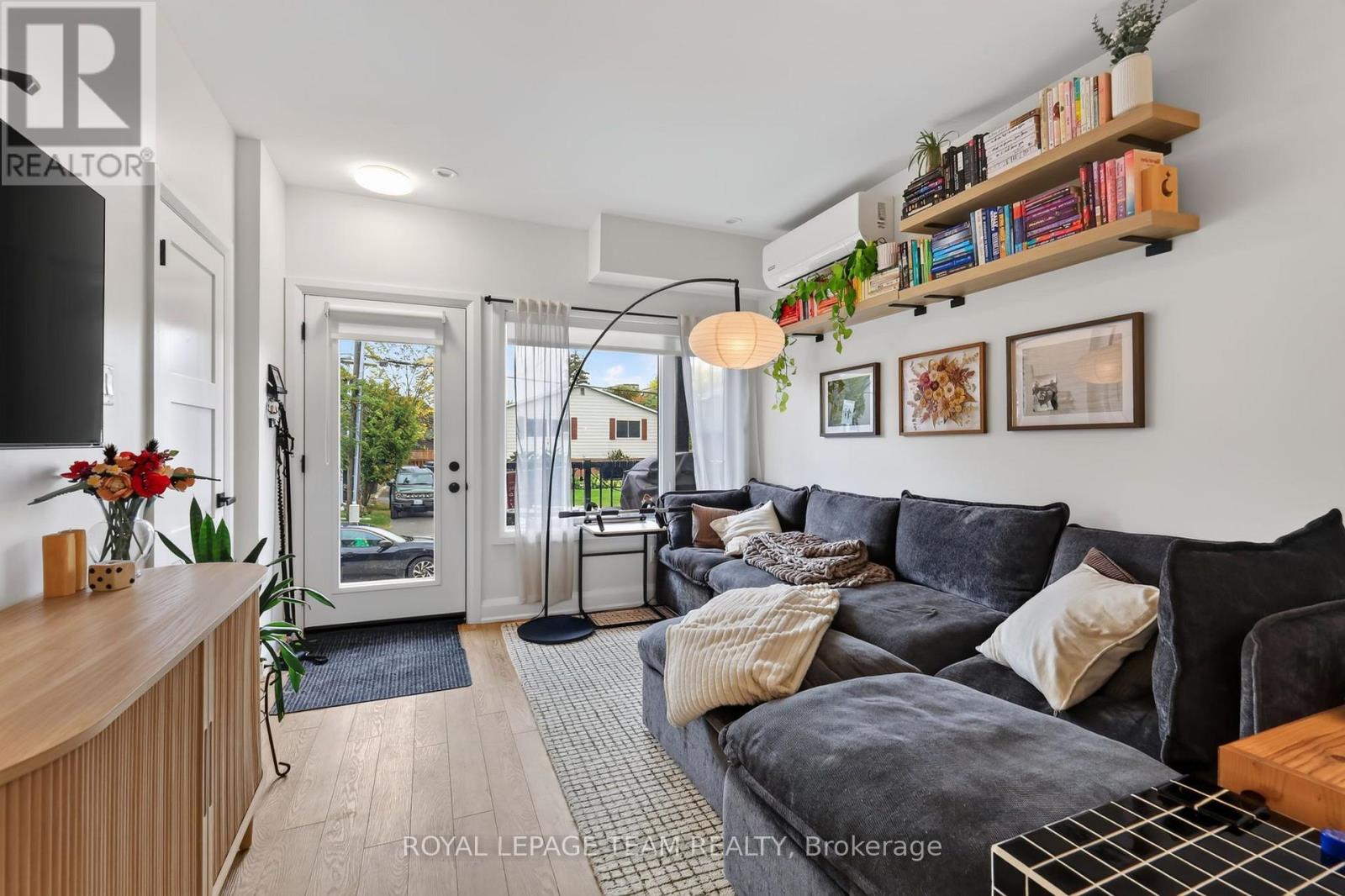 2 - 353 Wilmont Avenue, Ottawa, Ontario  K2A 0B2 - Photo 7 - X13846890