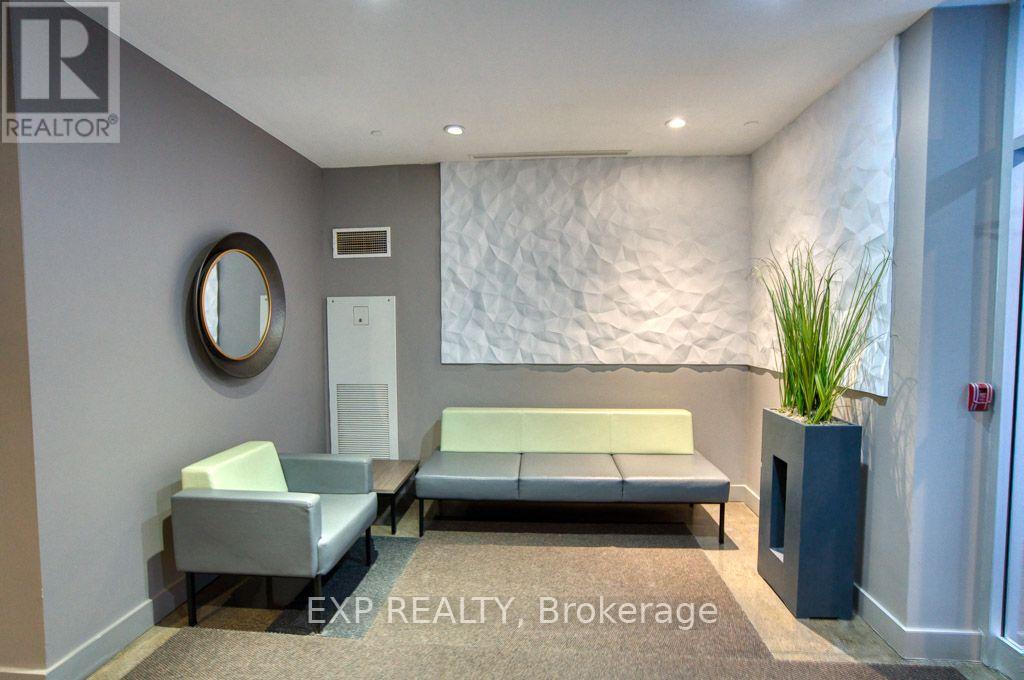 301 - 383 Cumberland Street, Ottawa, Ontario  K1N 1J7 - Photo 2 - X13847002