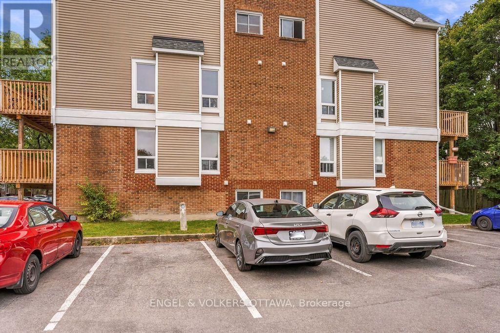 8 - 260 Fenerty Court, Ottawa, Ontario  K2L 3A7 - Photo 35 - X13847286