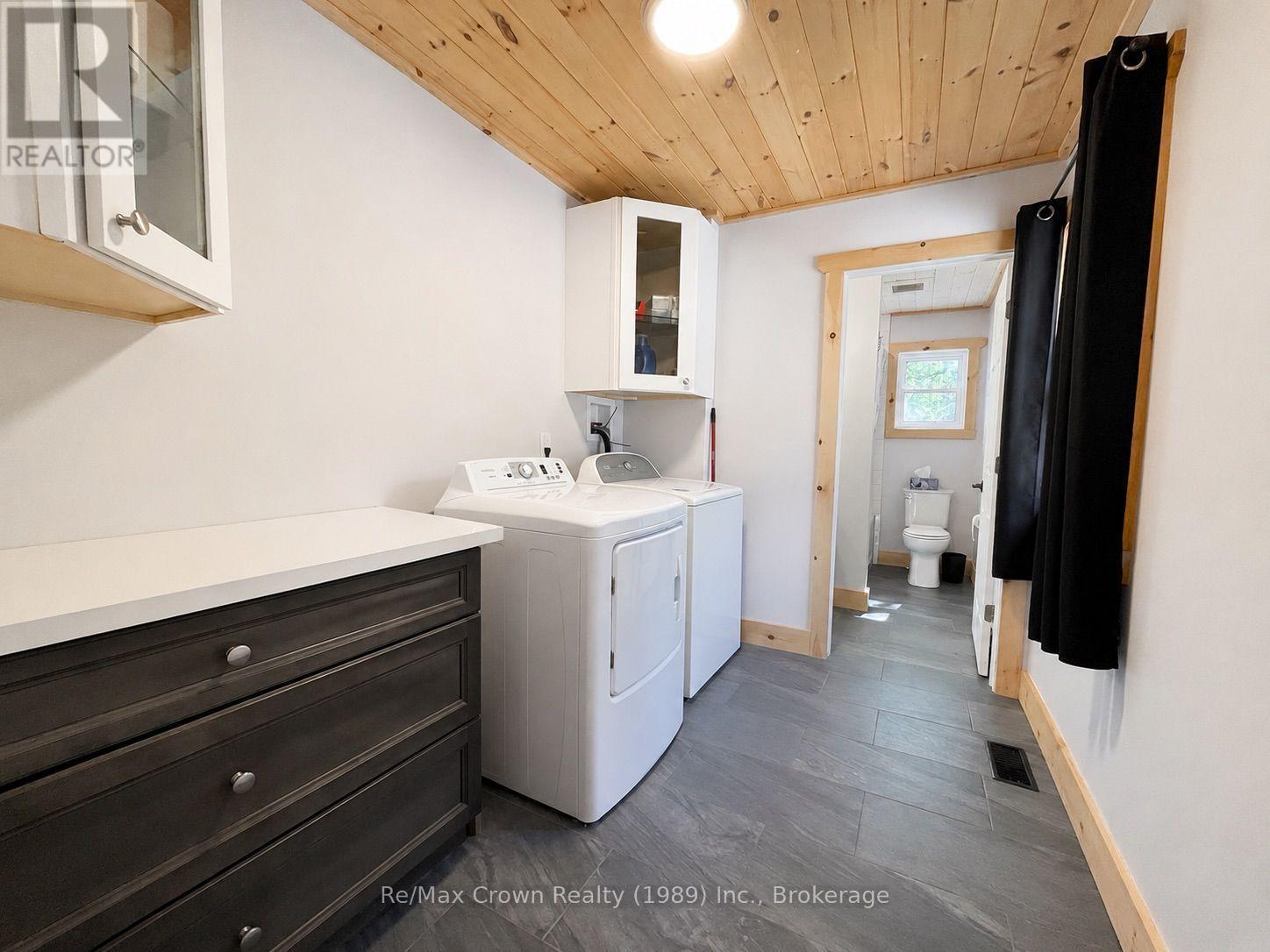 771 Limberlost Point Road, Parry Sound Remote Area, Ontario  P0H 2R0 - Photo 18 - X13846914