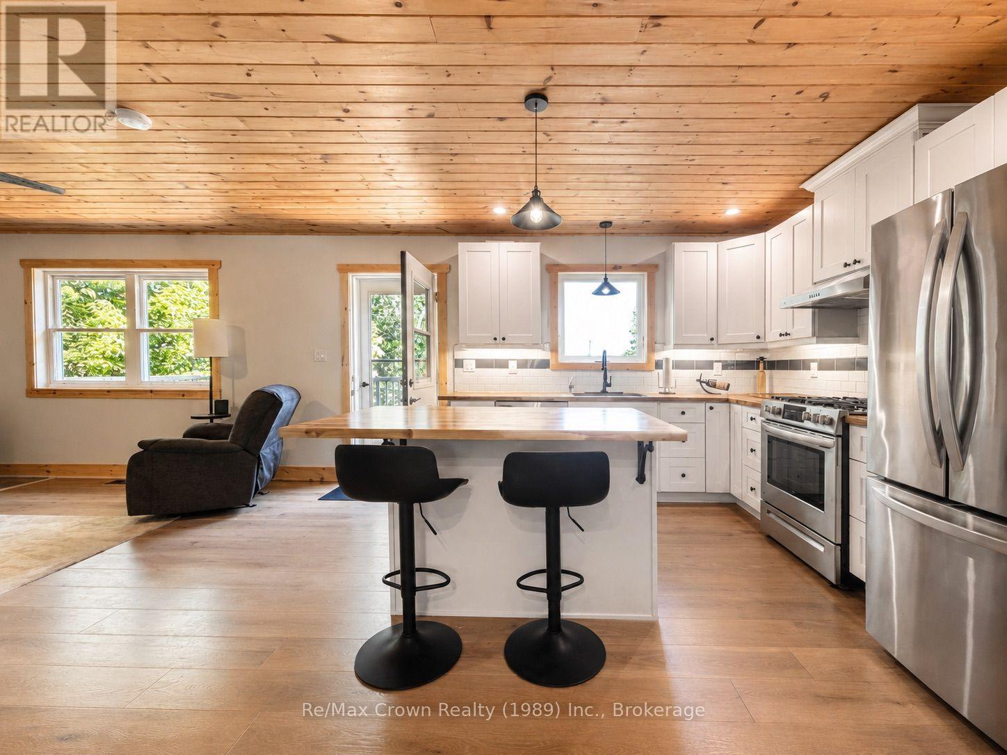 771 Limberlost Point Road, Parry Sound Remote Area, Ontario  P0H 2R0 - Photo 6 - X13846914
