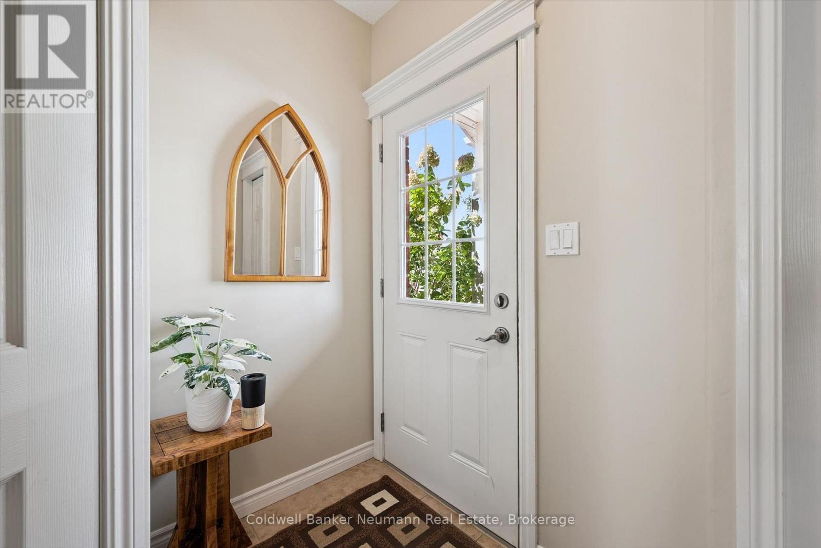 89 Washburn Drive, Guelph, Ontario  N1E 0B3 - Photo 4 - X13847104