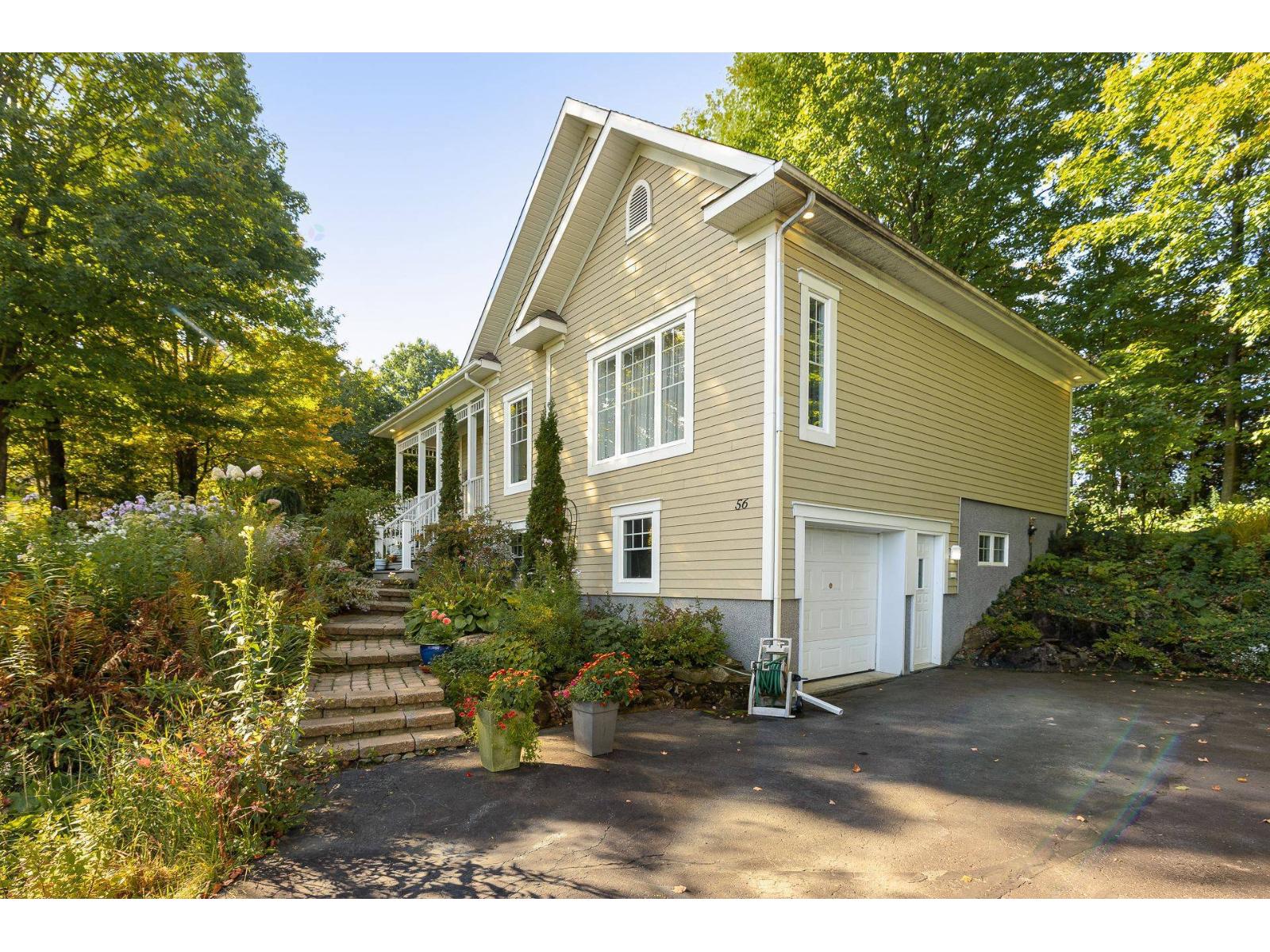 56 Rue de Lausanne Shefford Quebec Canada J2M1S9 4