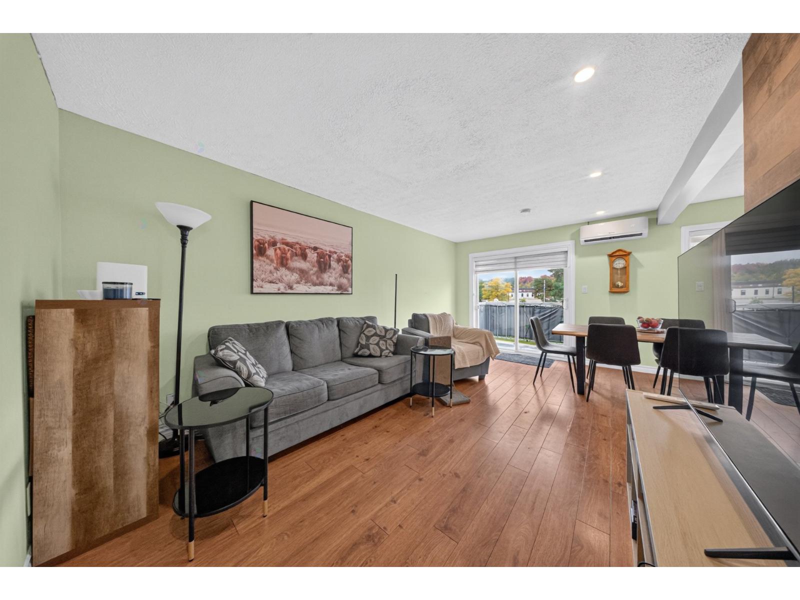 1030 Rue Le Corbusier|#301 Granby Quebec Canada J0G8V4 3