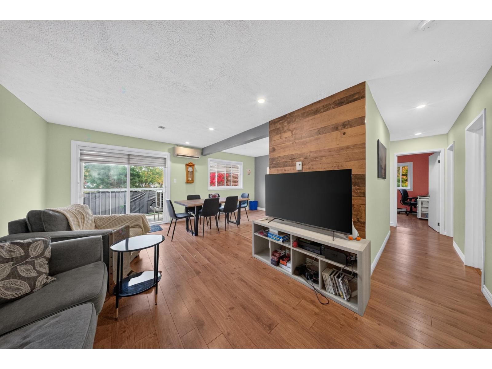 1030 Rue Le Corbusier|#301 Granby Quebec Canada J0G8V4 4