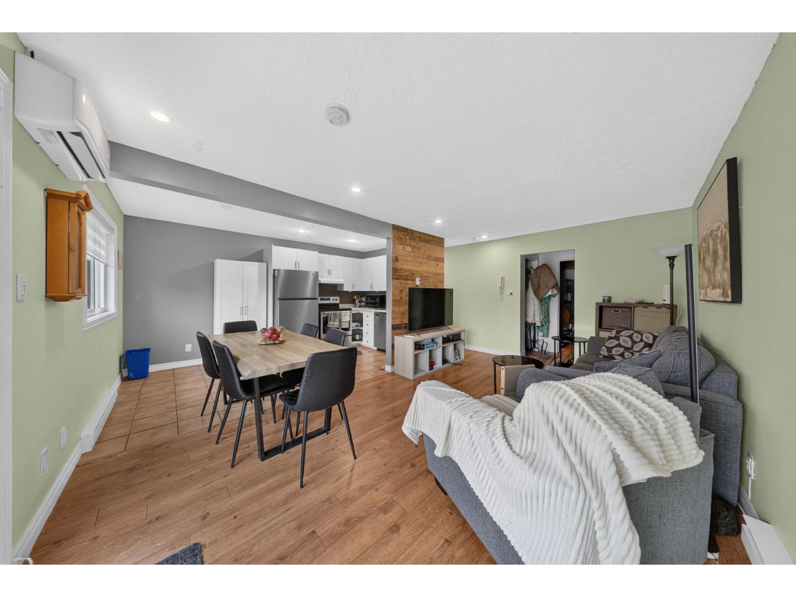 1030 Rue Le Corbusier|#301 Granby Quebec Canada J0G8V4 5