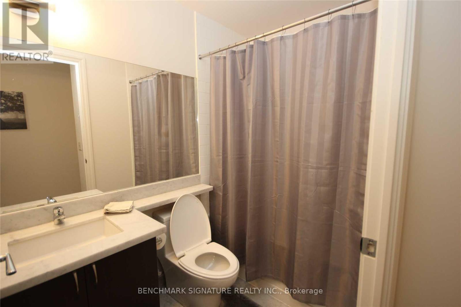 110 - 57 Upper Duke Crescent, Markham, Ontario  L6G 0B8 - Photo 3 - N13846866