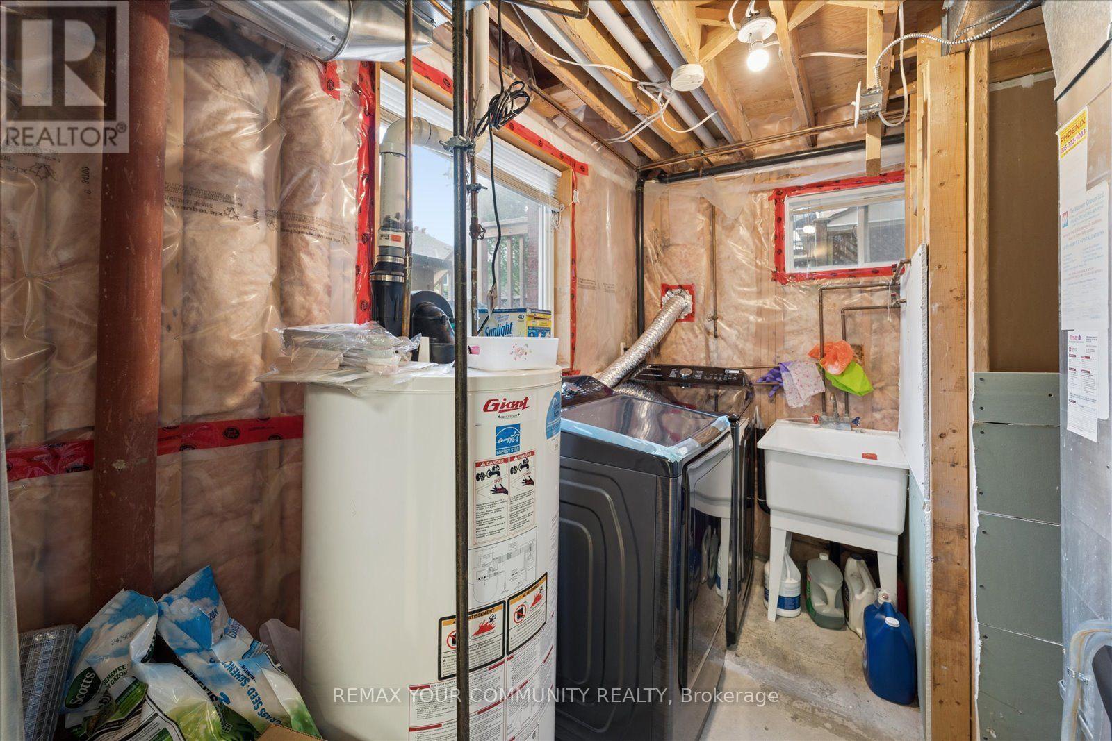 44 Antique Drive, Richmond Hill, Ontario  L4E 3X5 - Photo 43 - N13847038
