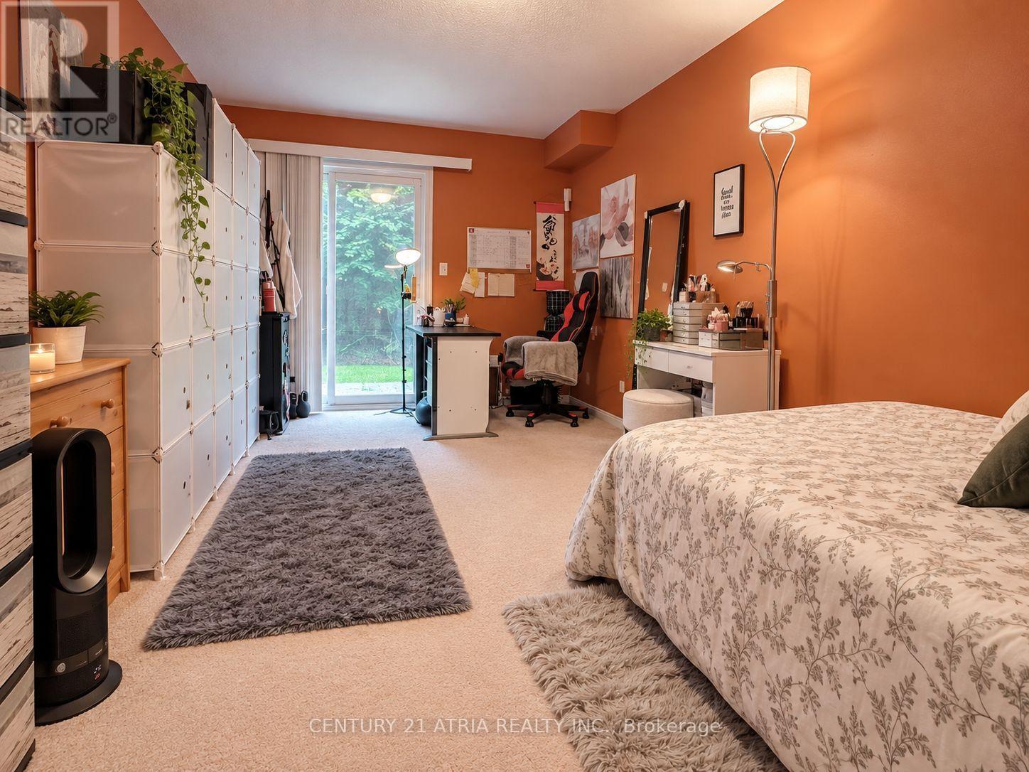 28 Interlacken Way, Markham, Ontario  L3R 5H9 - Photo 3 - N13847110