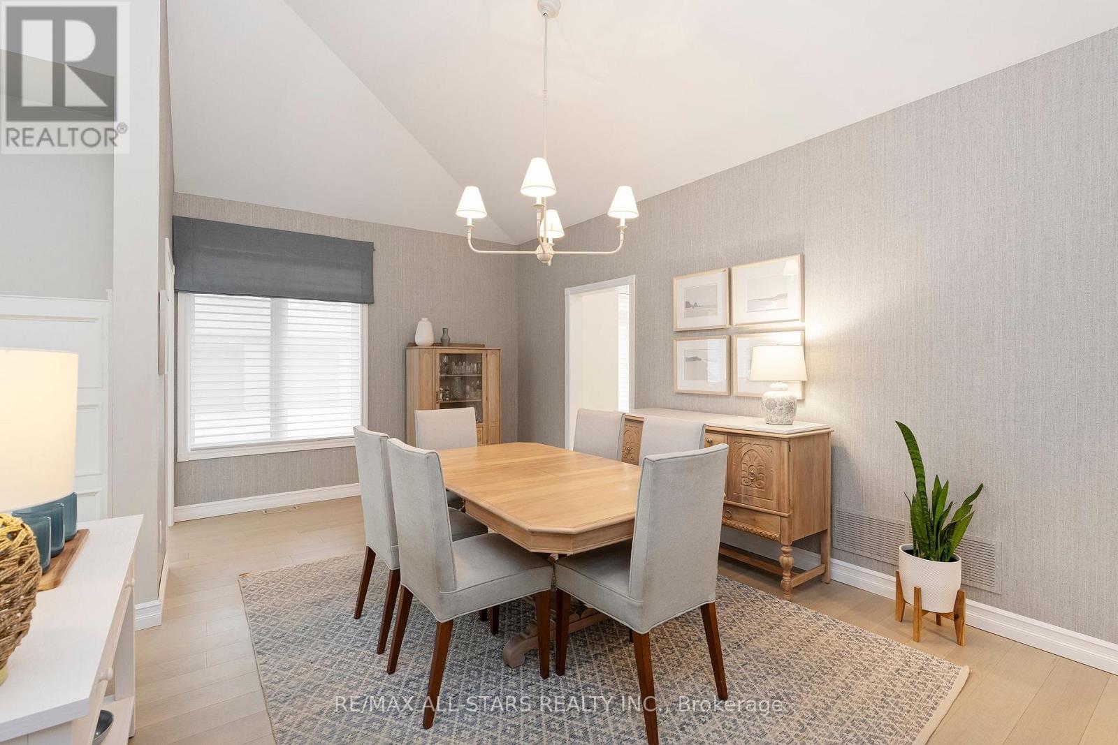 24 Sandpiper Key Way, Markham, Ontario L6E 1B4 - Photo 4 - N13847172