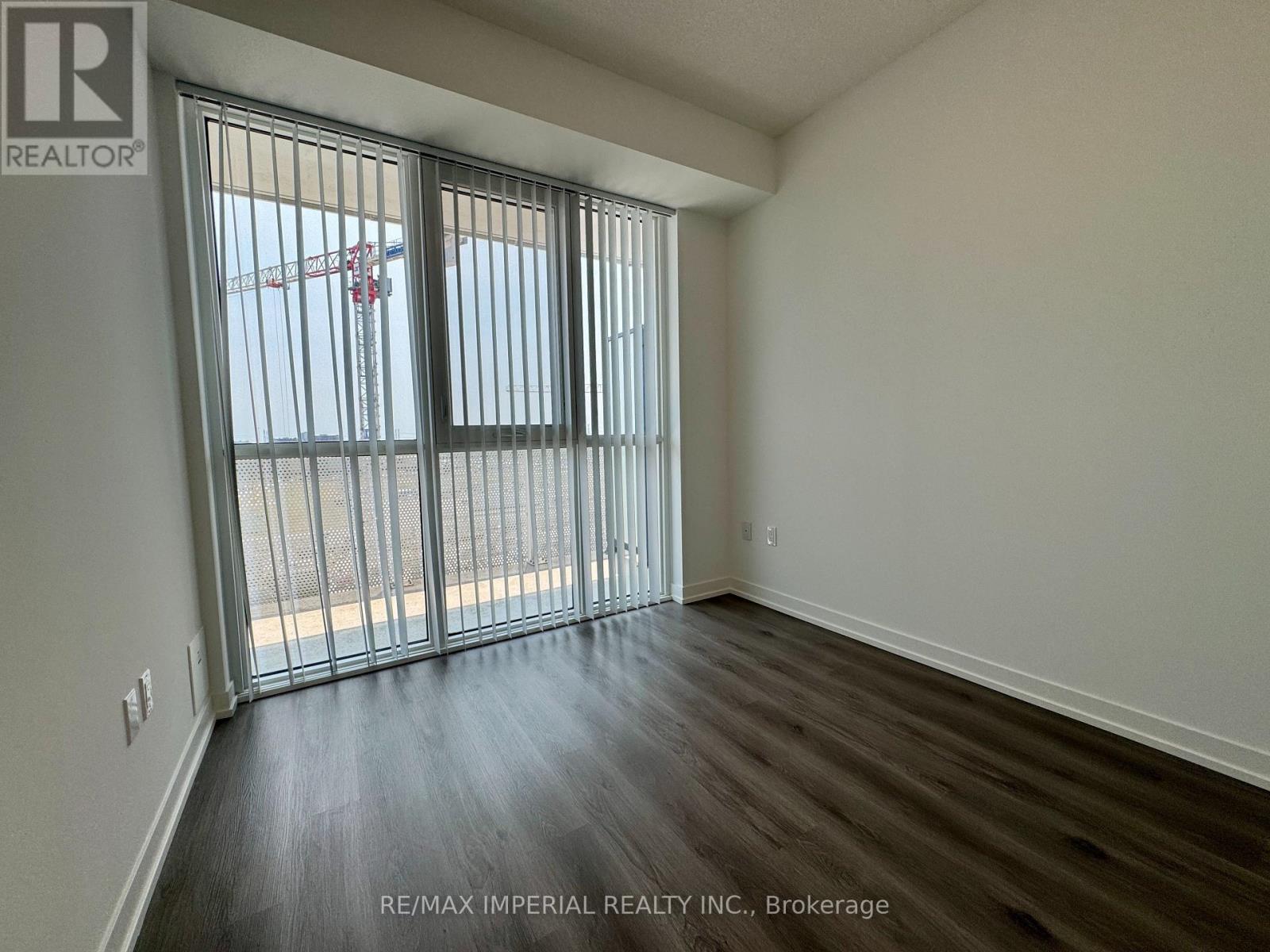 811 - 28 Interchange Way, Vaughan, Ontario  L4K 0P8 - Photo 12 - N13847174
