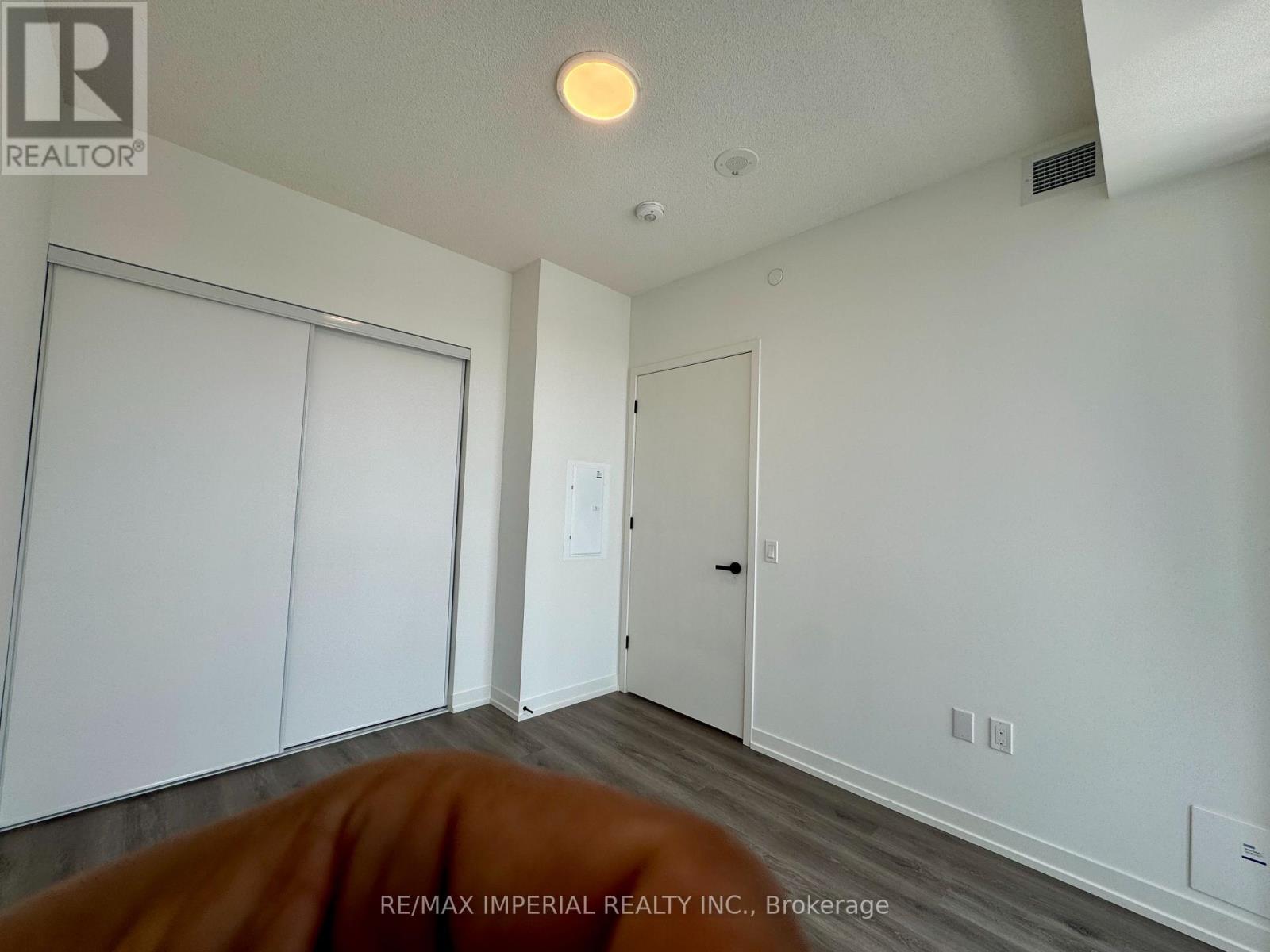 811 - 28 Interchange Way, Vaughan, Ontario  L4K 0P8 - Photo 15 - N13847174