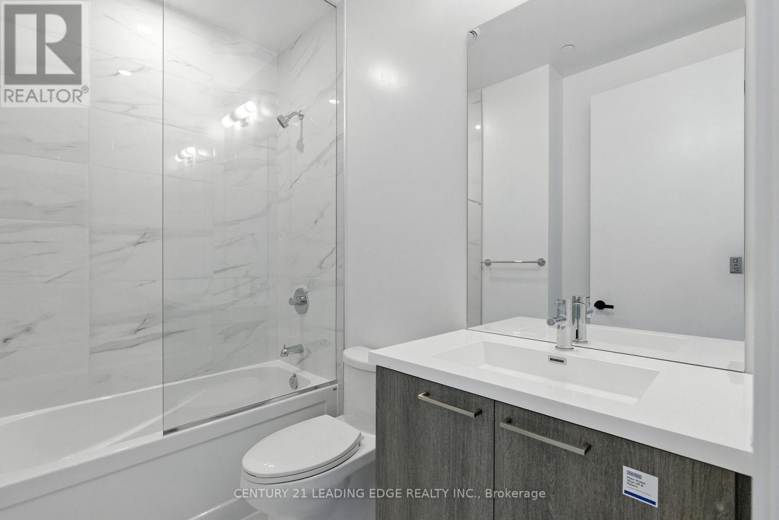 3217 - 195 Commerce Street, Vaughan, Ontario  L4K 0P9 - Photo 12 - N13847298
