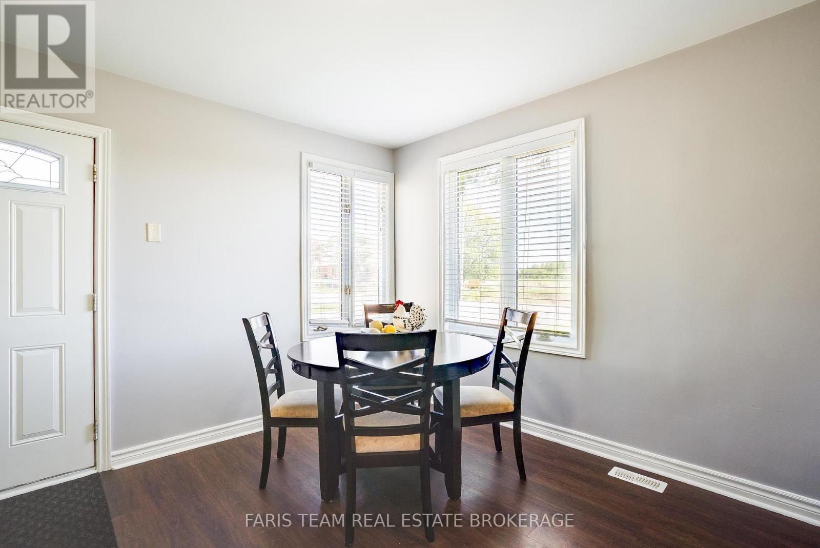 240 King Street, King, Ontario  L3Y 4V9 - Photo 13 - N13847302