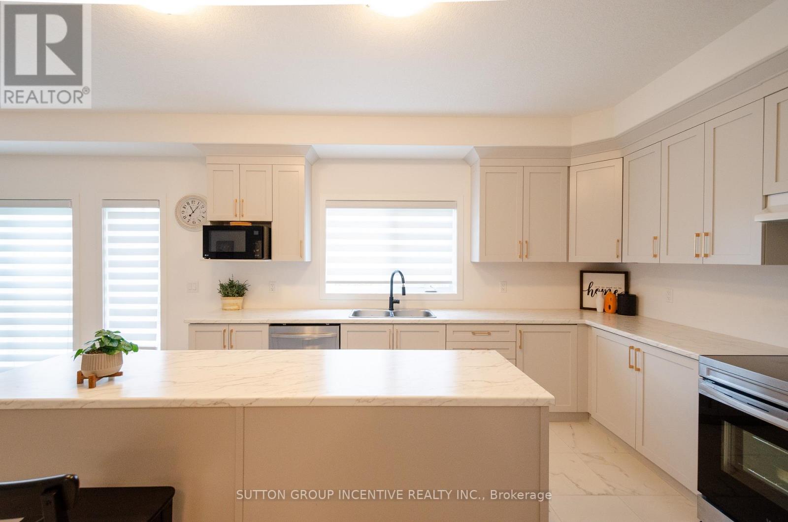 70 Shipley Avenue, Collingwood, Ontario  L9Y 5M7 - Photo 12 - S13846838