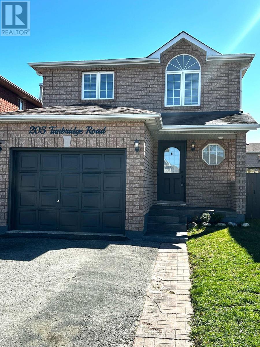 205 Tunbridge Road, Barrie (Georgian Drive), Ontario  L4M 6R6 - Photo 2 - S13846970