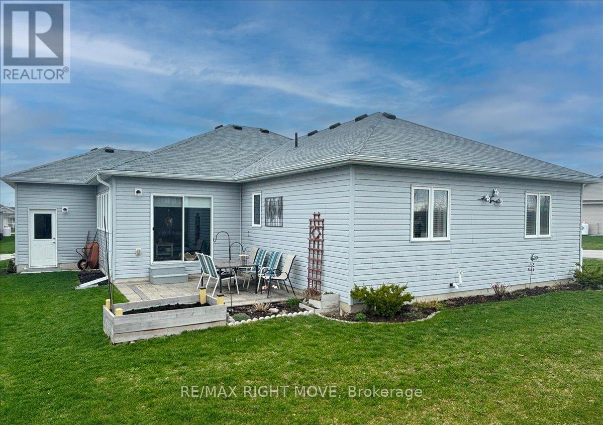 1 Sinclair Crescent, Ramara (Atherley), Ontario  L3V 6H7 - Photo 25 - S13847074