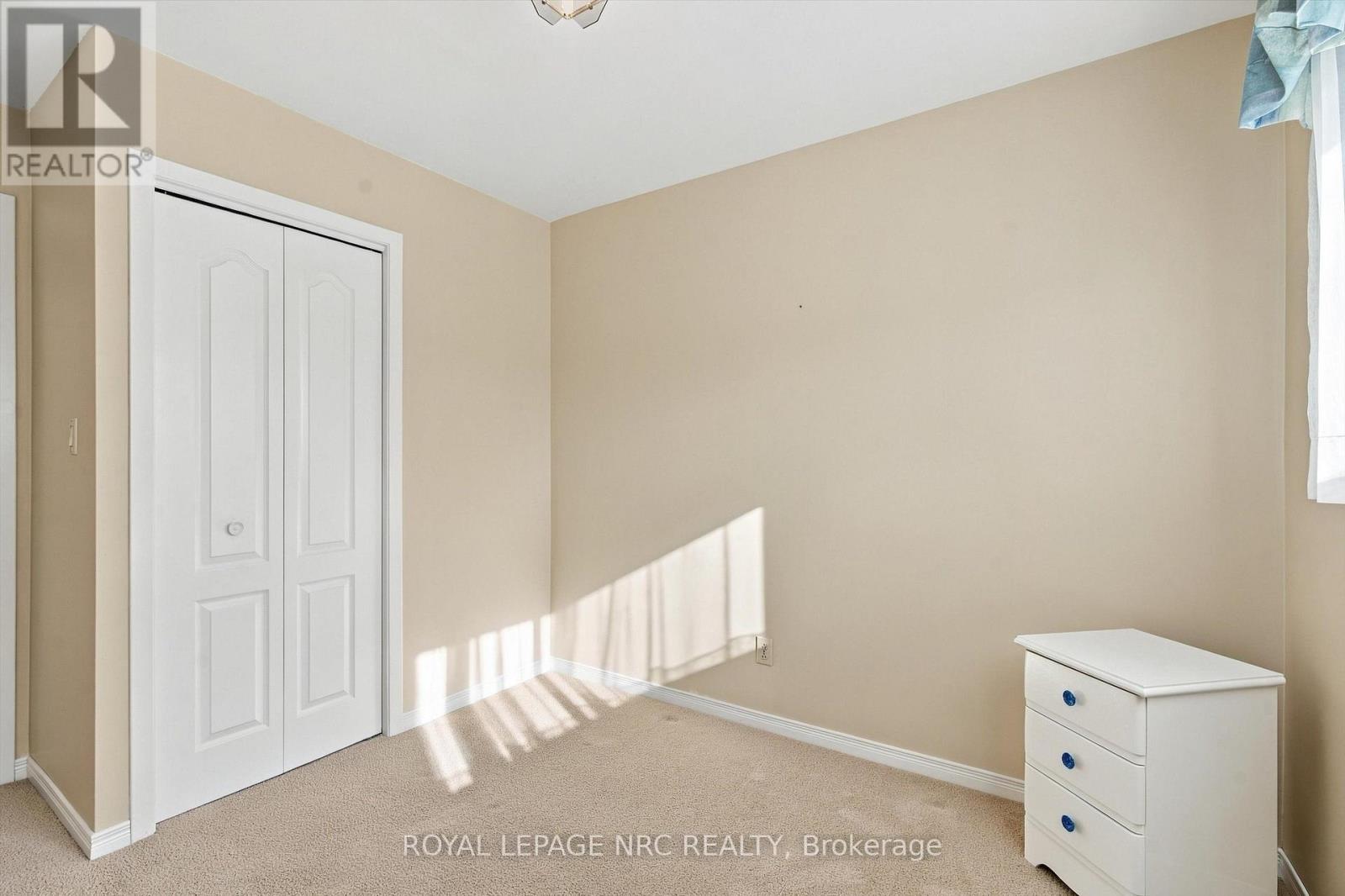 13 Hardwood Grove, St. Catharines, Ontario  L2P 1K3 - Photo 21 - X13846836