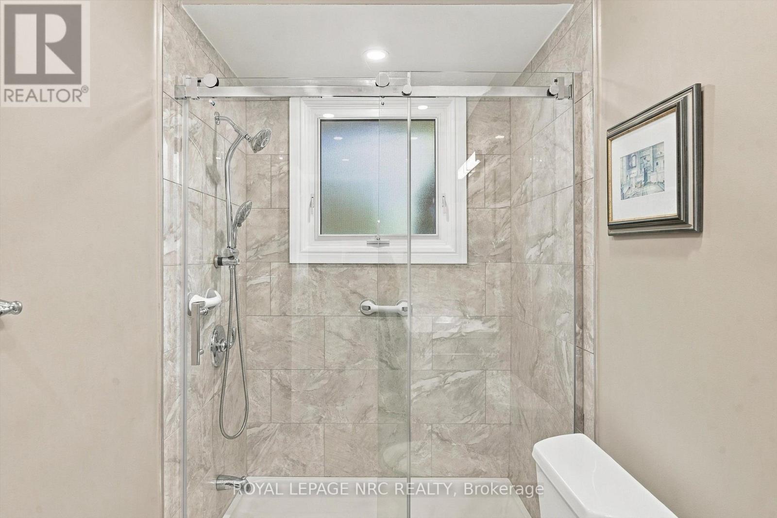 13 Hardwood Grove, St. Catharines, Ontario  L2P 1K3 - Photo 26 - X13846836