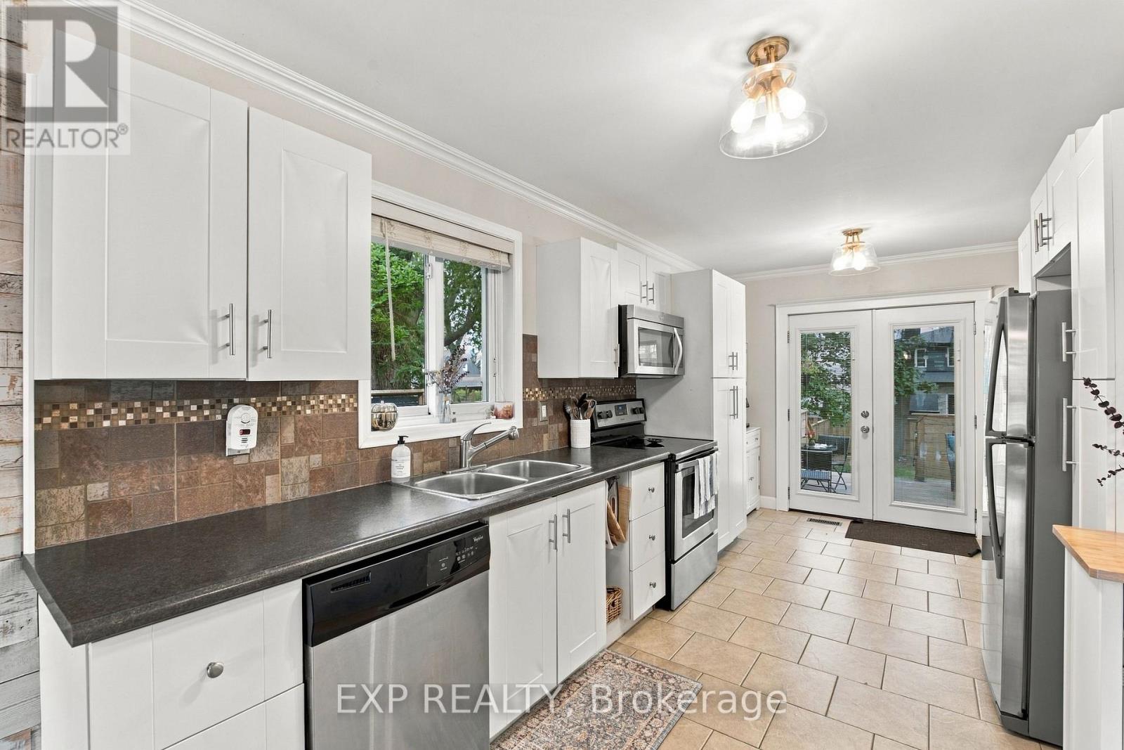 28 Maitland Street, Thorold, Ontario  L2V 3A7 - Photo 15 - X13846928