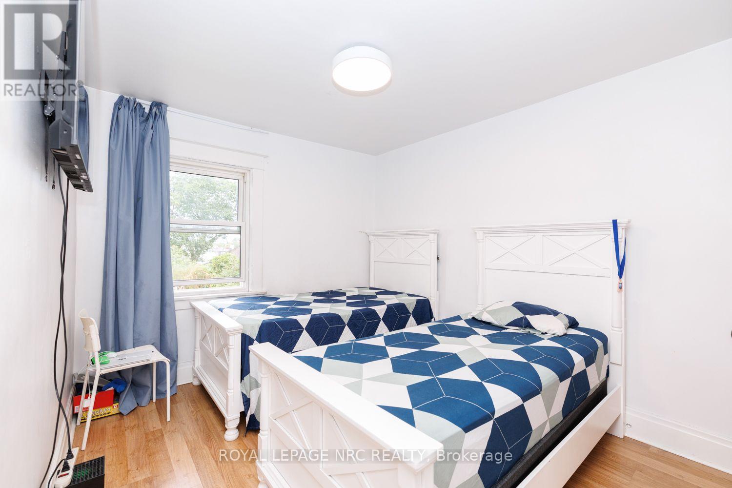 243 Geneva Street, St. Catharines, Ontario  L2R 4R2 - Photo 17 - X13846972