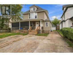 132 HELLEMS AVENUE, Welland, Ontario