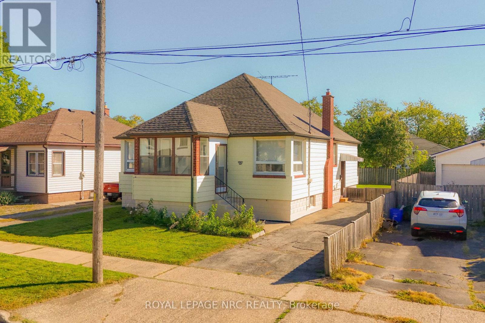 56 Lyons Avenue, Welland, Ontario  L3B 1L7 - Photo 2 - X13847072