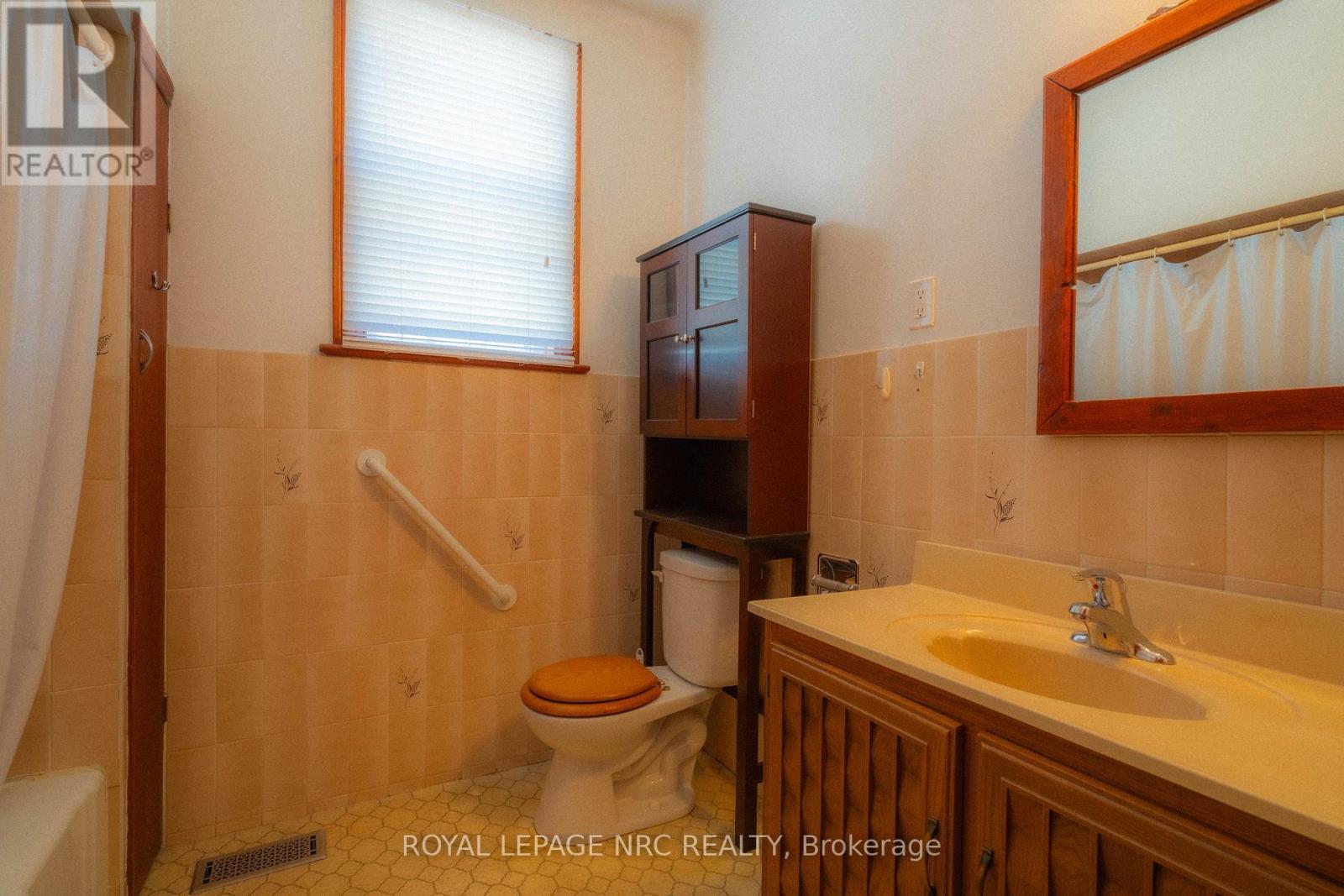 56 Lyons Avenue, Welland, Ontario  L3B 1L7 - Photo 22 - X13847072