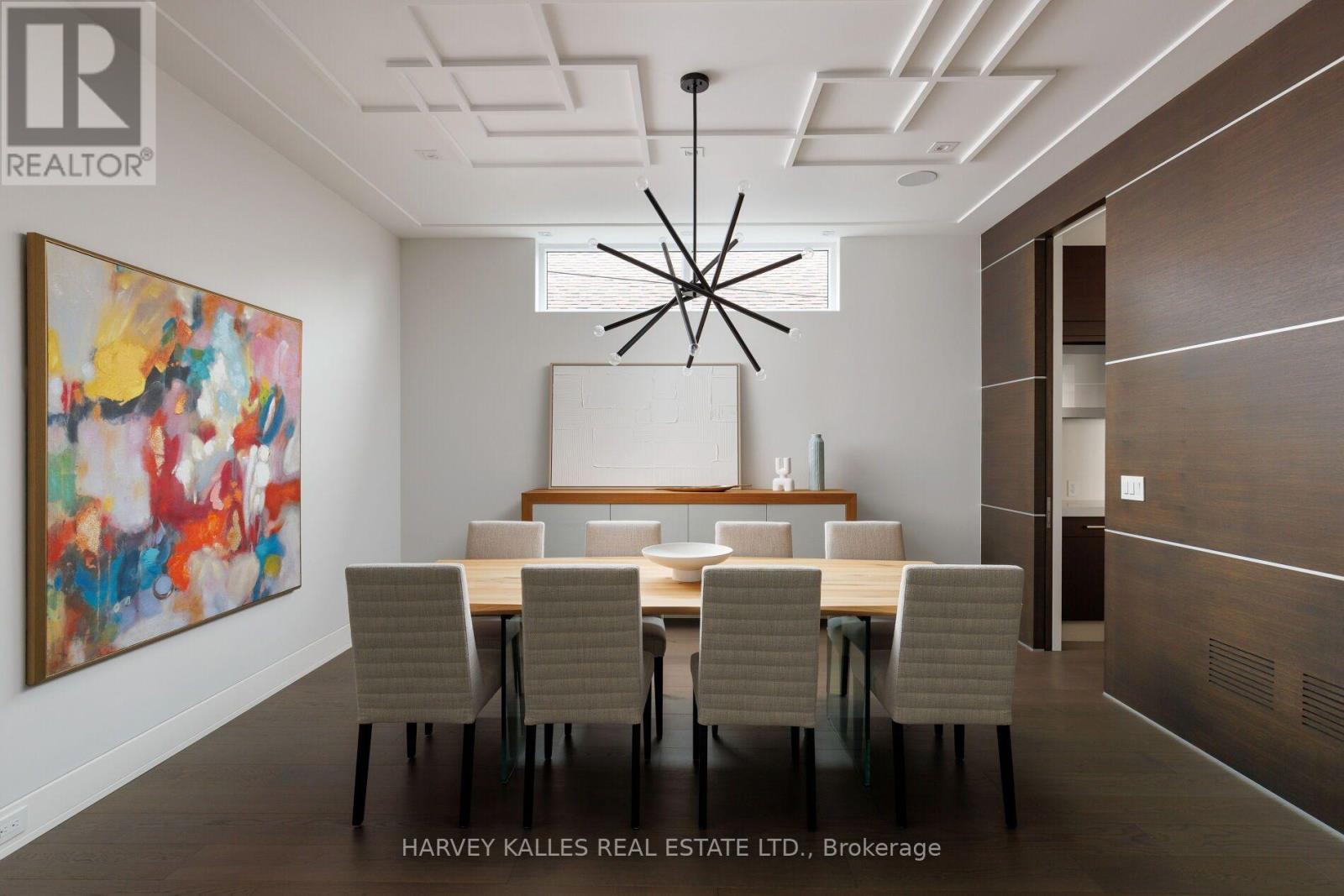 16 Graystone Gardens, Toronto, Ontario  M8Z 3C3 - Photo 6 - W13846858