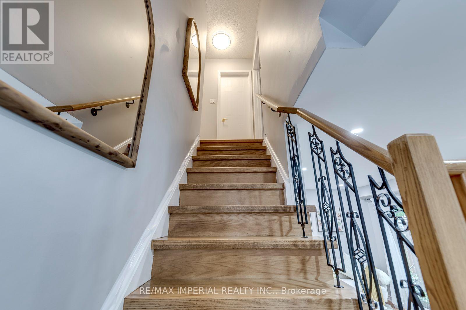 1107 Gable Drive, Oakville, Ontario  L6J 7R3 - Photo 28 - W13846942