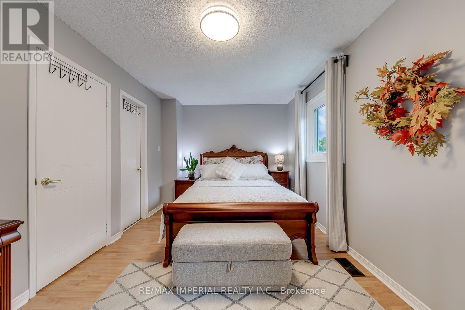 1107 Gable Drive, Oakville, Ontario  L6J 7R3 - Photo 32 - W13846942