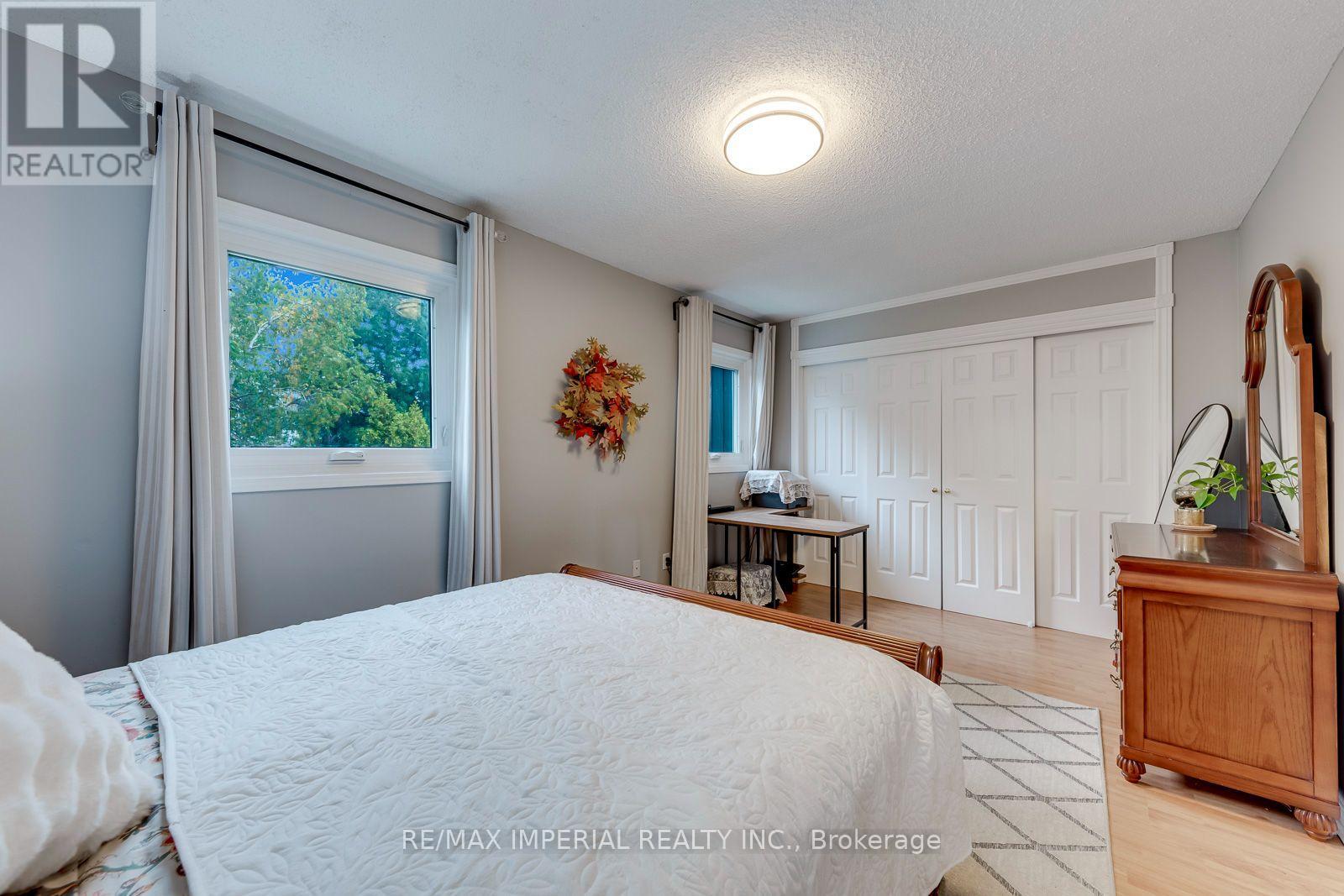 1107 Gable Drive, Oakville, Ontario  L6J 7R3 - Photo 33 - W13846942