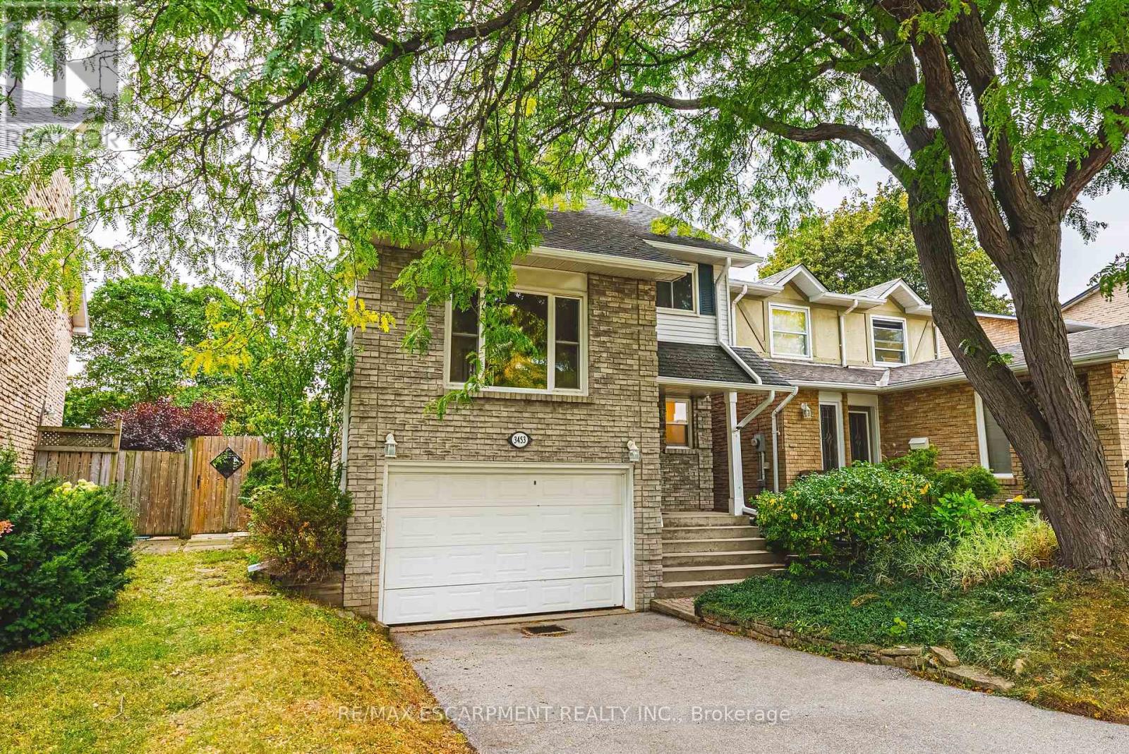 3453 Hannibal Road, Burlington, Ontario  L7M 1Z5 - Photo 3 - W13847008