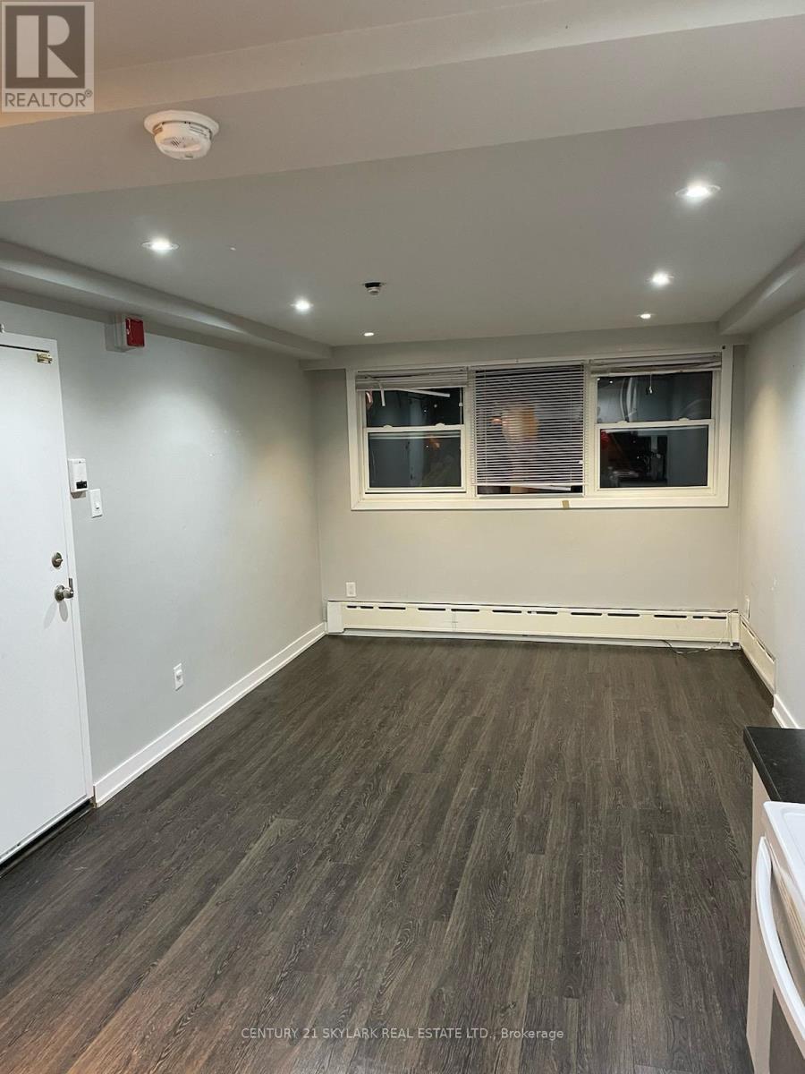 LOWER - 78 CAVELL AVENUE
